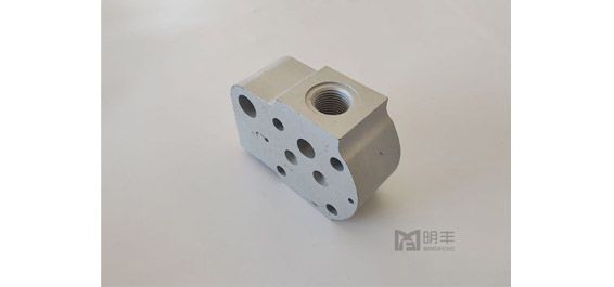 How to Choose the Processing Method of the CNC Workpiece Surface?